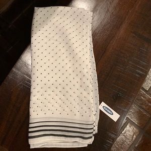 Old Navy Scarf NWT